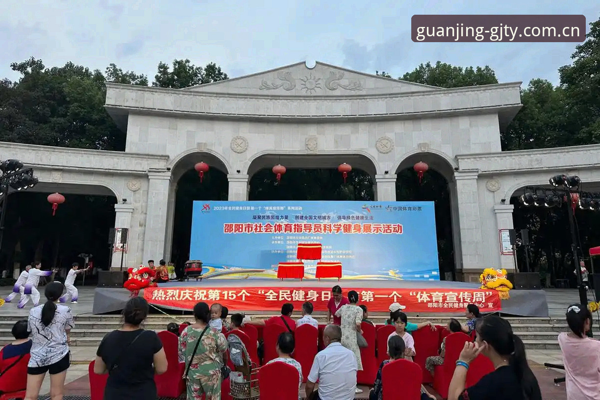 冠竞体育iOS版哪个好 冠竞体育综合体育服务深度评测:从马赛更衣室斗殴看职业足球管理者的艰难抉择